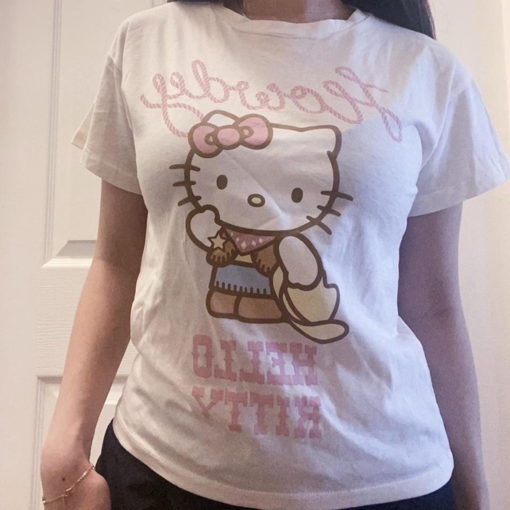 🛍️3/$20🛍️ Hello Kitty White Tee